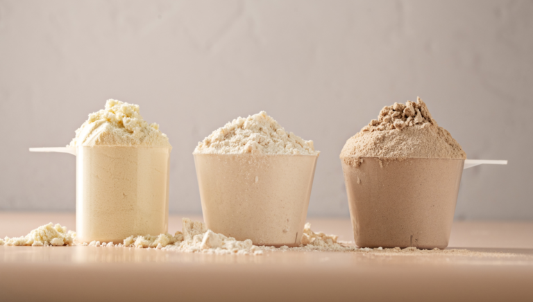 Como escolher o Whey Protein certo e evitar jogar dinheiro fora