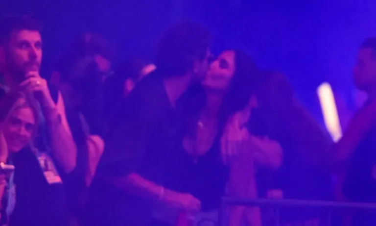 Ivete Sangalo é flagrada aos beijos com Tiago Maia em show de Belo