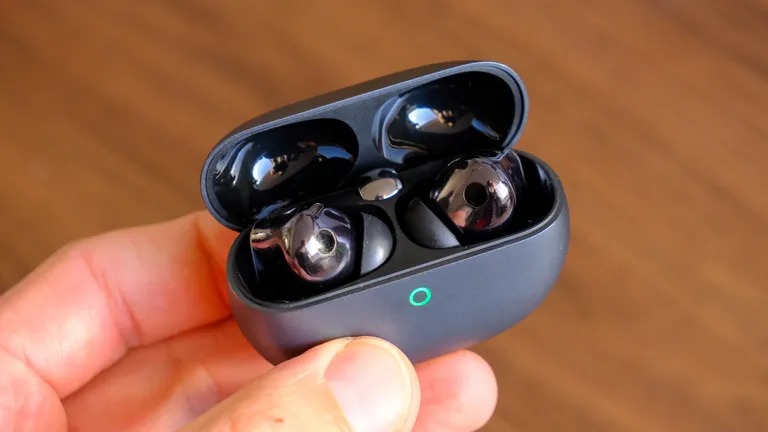 Huawei FreeBuds Pro 5 vs AirPods Pro 3: quem vence de verdade?