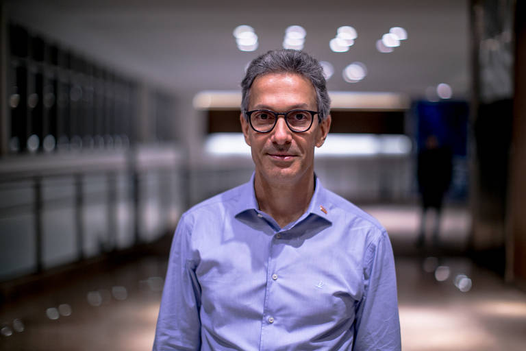 Zema é oficializado candidato e defende anistia do 8 de Janeiro