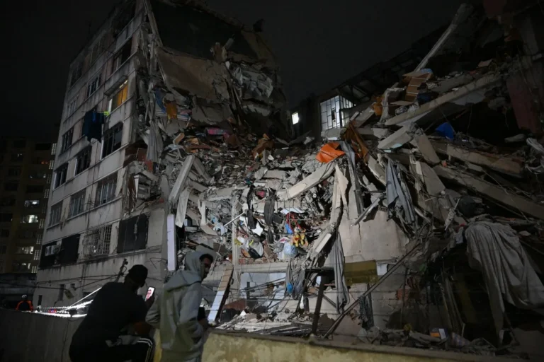 Terremoto: quanto tempo uma pessoa consegue sobreviver sob escombros?