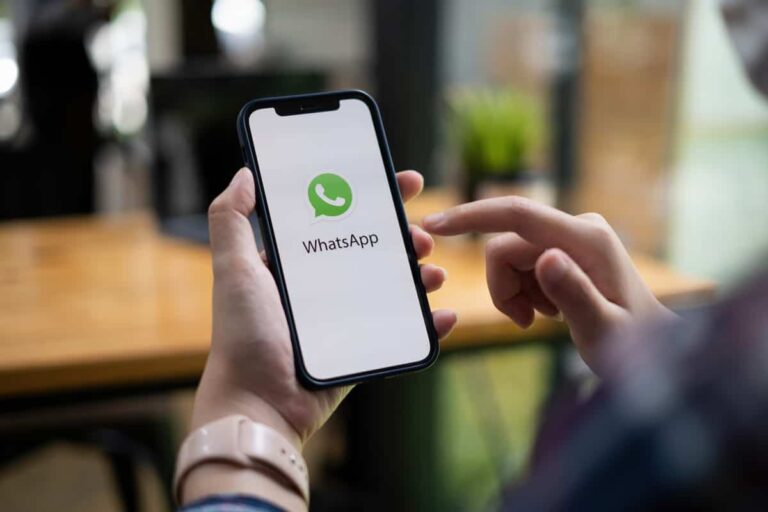 Novo recurso de nome de usuário do WhatsApp acende alerta para onda de golpes